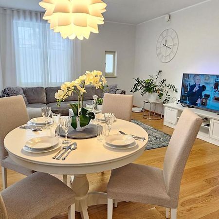 City Center Bright Home Reval Exterior foto